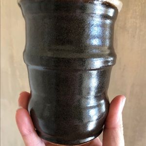 Studio hand thrown ceramic pottery vase / cup